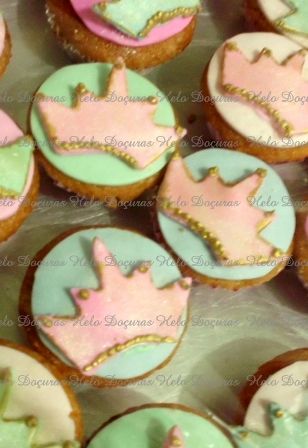 CUPCAKES - PRINCESAS - (50 UNID).